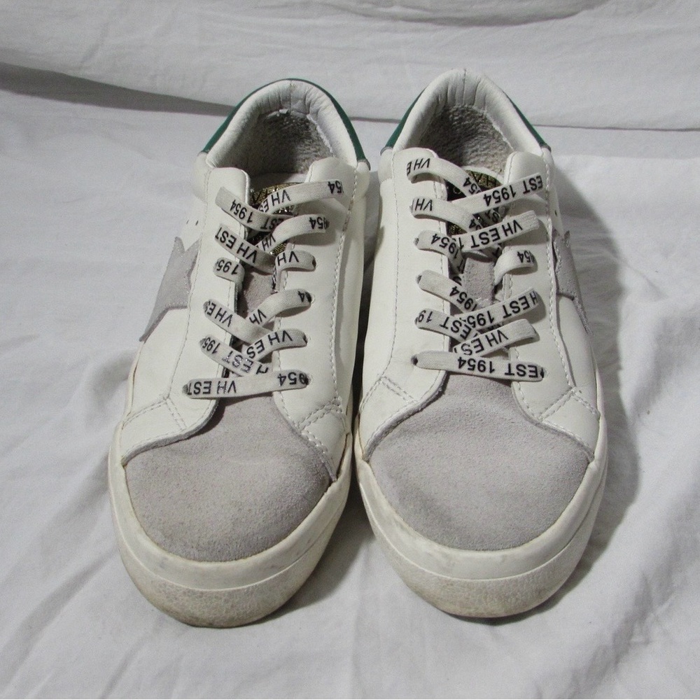 Vintage Havana White Sneakers with Green Accent - Picture 2 of 9